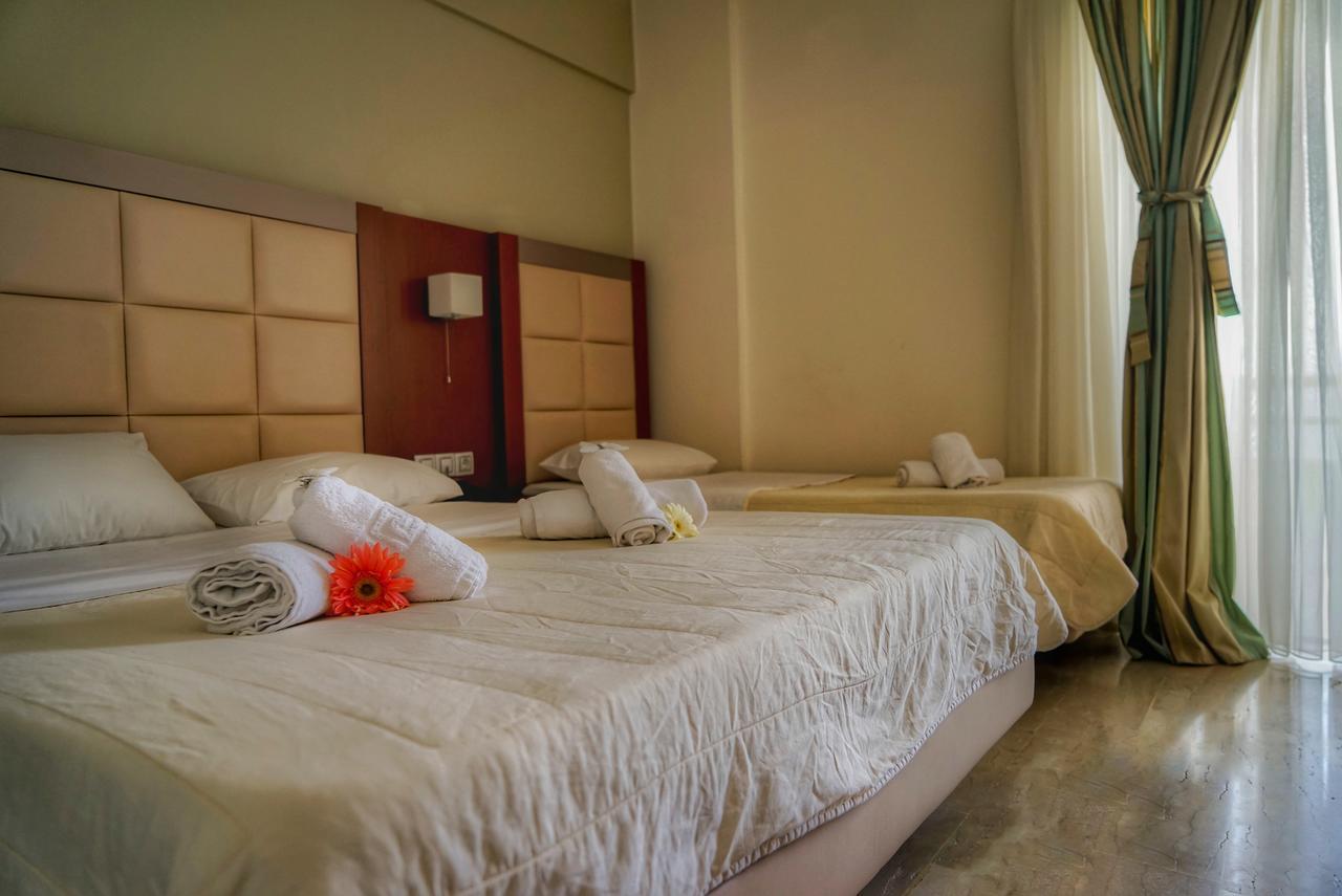 Kokoni Beach Hotel Ngoại thất bức ảnh